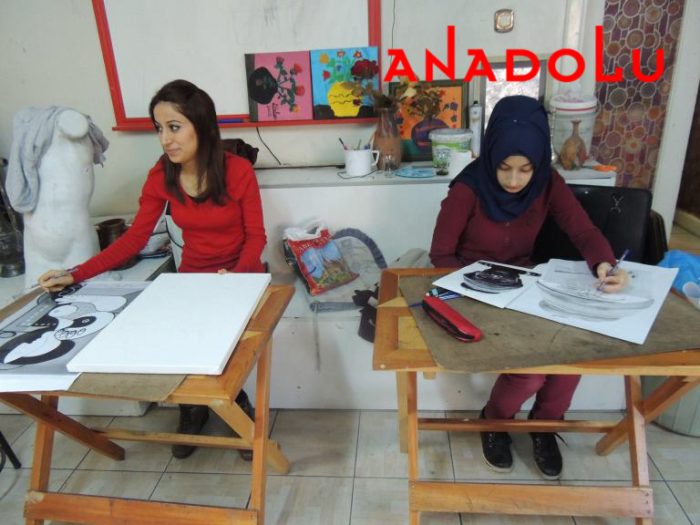 Hobi Dersi Karakalem Çalışması Adana