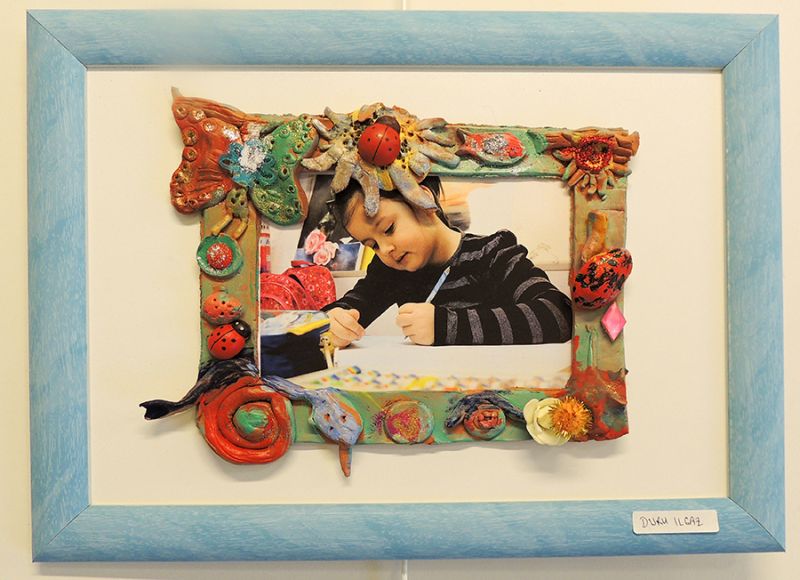 Seramikten Resim Çerçevesi Çocuk Sergisi Adana Seramikten Resim Çerçevesi Çocuk Sergisi Adana Seramikten Resim Çerçevesi Çocuk Sergisi Adana