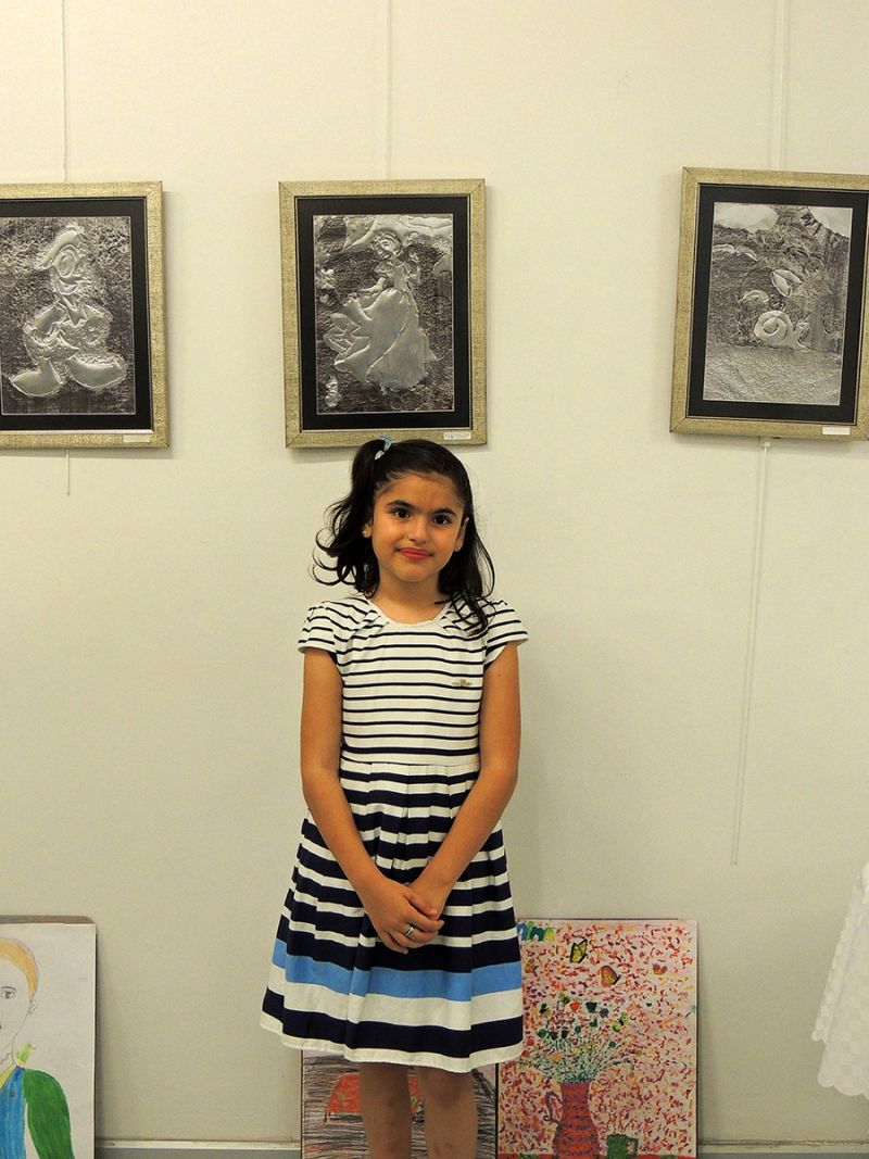 Çocukların Düzenlediği Resim Sergisi Adana Çocukların Düzenlediği Resim Sergisi Adana Çocukların Düzenlediği Resim Sergisi Adana