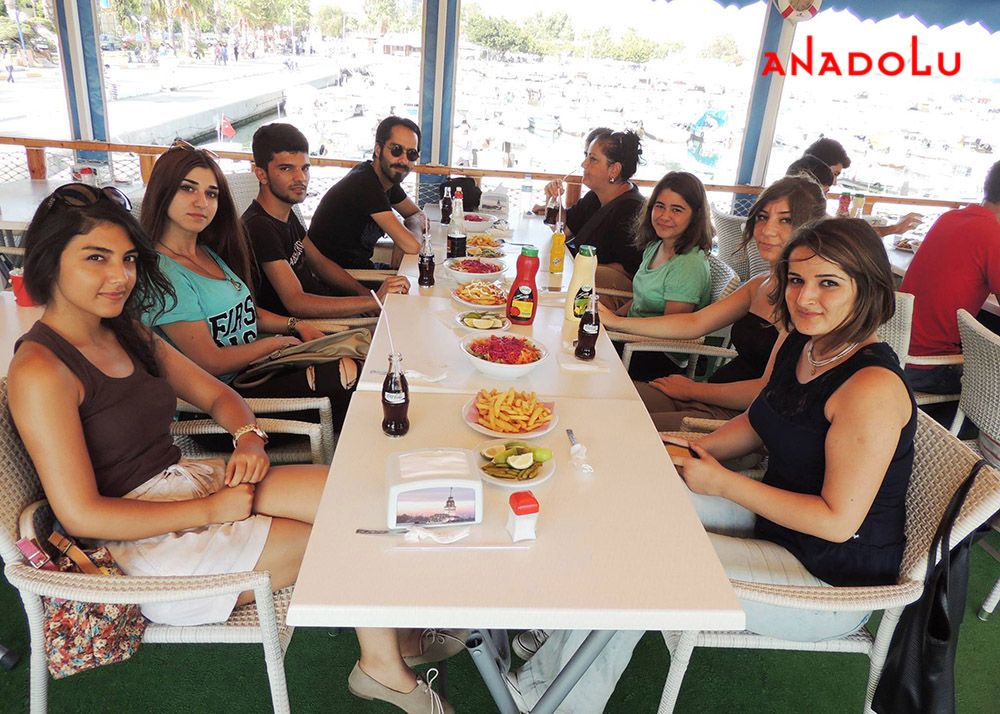 Anadolu Güzel Sanatlar Sınav Öğrencileri